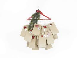 Adventskalender basteln ist alle jahre wieder eine beliebte freizeitbeschäftigung in den kürzer werdenden tagen. Adventskalender Basteln Einfach Und Schnell Zum Personlichen Geschenk Sintre