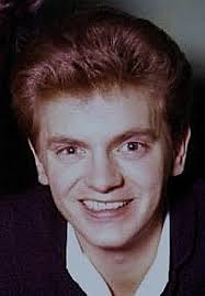 Michael Jackson, mentioned the influence of The Everly Brothers. Michael, I  had listened with great determination to the Phil Everly album. Living  Alone of 1979 and remembered that in their beginnings when