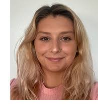 Alexandra Keen's Instagram, Twitter & Facebook