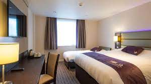 How can i contact premier inn london kew bridge? Premier Inn London Kew Bridge Hotel In Brentford United Kingdom Youtube
