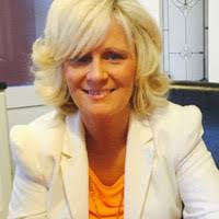 400+ "Anna O." profiles