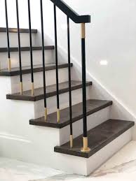 Our work on residential properties speaks for itself. Hmh Architectural Metal And Glass Exterior Railings Design