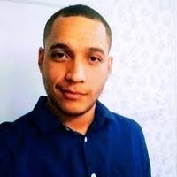 30+ perfiles de «Usher»