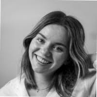 Vicky Mcneil's Instagram, Twitter & Facebook