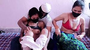 Garwali or Baharwali Bibi Dono Ko Ek Sath Choda - desi threesome porn in  Hindi Audio