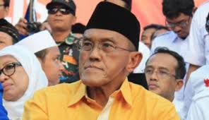 Darah sumatera sangat kental pada pria yang akrab disapa ical itu. Kisah Aburizal Bakrie Mantan Orang Terkaya Ri Yang Tertendang Lama Dari Daftar Forbes