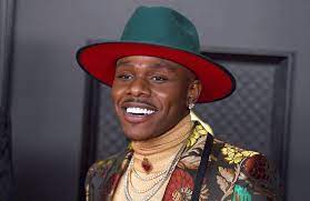 There has been a loud and disgusted backlash against us rapper dababy after he made homophobic remarks. Homophobie Vorwurfe Us Festival Sagt Auftritt Von Rapper Dababy Ab Web De