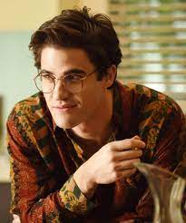Who is playing andrew cunanan in the assassination of gianni versace? American Crime Story Versace Make Darren Criss Happen