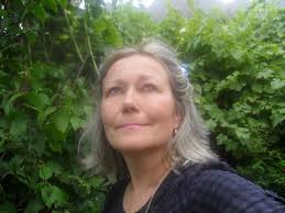 Elisabeth HUBERT, 68 ans (MONCHY LAGACHE, PARIS, PERONNE)
