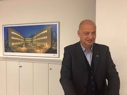 Maybe you would like to learn more about one of these? Trojaner Viren Und Co Vortrag Zum Thema Cyberkriminalitat Aktuelle Angriffsszenarien City Management Rosenheim Stadtmarketing