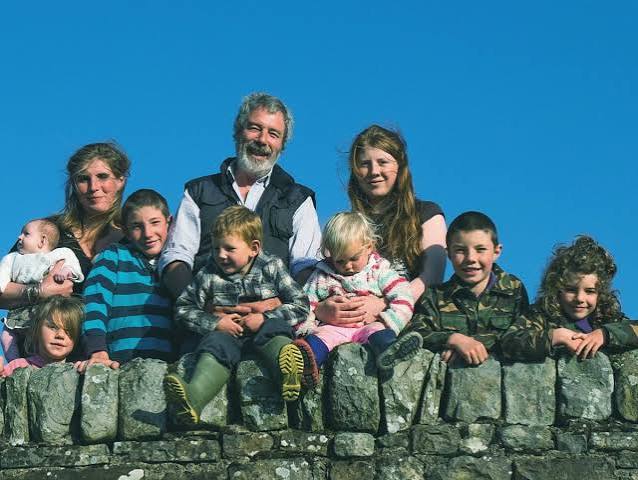 Amanda Owen, Yorkshire shepherdess: 'I like to give birth alone, like a ewe' | Family | The Guardian
