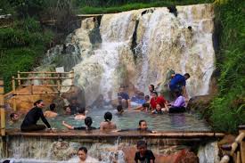 11 Pemandian Air Panas Di Bandung Terpopuler Cocok Untuk Relaksasi Bukareview