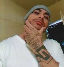 Manuel Magallon's Instagram, Twitter & Facebook