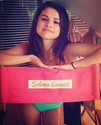 Spring break is that one week a year when you can really let loose as a student and take a break from school, let go of your boyfriend & girlfriend worries college spring break is seen as a rite of passage for students at us universities that began in the 1960's and has become an icon of fun in the sun. Selena Gomez Posing Behind The Scenes In Spring Breakers 2013 Selena Gomez Style Selena Gomez Hot Selena Gomez