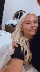 Pretty impressive hey little 5'2 ass to hold 200lb #behindthescenes  #relatable