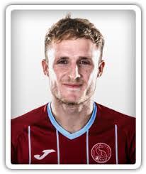 Ollie Chamberlain's Instagram, Twitter & Facebook