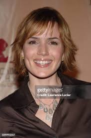 27 photos et images haute résolution de Nancy St Alban