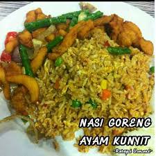 Sajian ini sangat fleksibel dan dapat dimodifikasi sesuai selera sehingga ada banyak resep berbeda yang bisa anda temukan untuk. Koleksi 6 Resepi Nasi Goreng Ayam Simple Dan Sedap