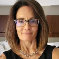 Robin Valdes's Instagram, Twitter & Facebook