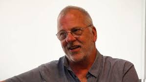 Legends & Leaders: Earl Santee, FAIA