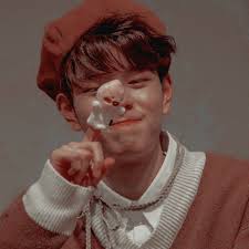 Tumblr is a place to express yourself, discover yourself, and bond over the stuff you love. Seungmin Icon And Stray Kids Image 6746358 On Favim Com