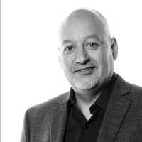 Eric Carpio's Instagram, Twitter & Facebook