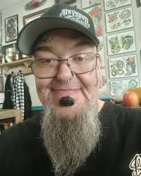 All set up for Tatmas @sinnersandsaintstattoopgh with machines 😎