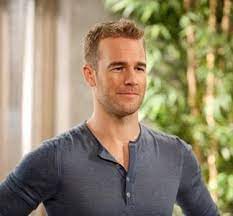 Friends with better lives follows the lives of six young people who are at various stages of their lives — married, divorced, newly engaged, and single — with each wondering if the others have it better. James Van Der Beek On His New Show Friends With Better Lives And Just Staying In The Game Of Acting Daily Actor