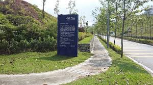We went for another dinosaur adventure!~. Mohd Faiz Bin Abdul Manan S2 Seremban Hill Park