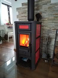 Kaminofen Lederata Eco 8kw Seitenteile Aus Edlen Keramikplatten In Wunschfarbe 8kw Nennwarmeleistung Leistungsbereich Kaminofen Kamin Kuchen Holzofen