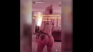 Free Iggy Porn | PornKai.com