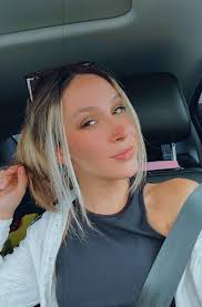 Roommate wanted in Riverside apartment