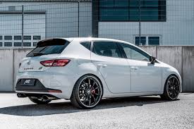 Seat leon cupra 290 exhaust sound pov fhd 60fps 004. Leon King Abt Mobilisiert 370 Ps In Der St Cupra 300 Carbon Edition Abt Sportsline