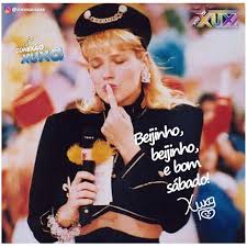 Xuxa mostra no xou, em 1990, matérias de jornal sobre sua passagem pelo chile e o disco de platina duplo recebido, vendagem. Xuxa 90s Pin De James Hemsworth Em Xuxa 90 S Xuxa Meneghel Xuxa En Este Video Toca Hablar De Aquella Hermosa Y Tierna Presentadora De Tv De Los 90