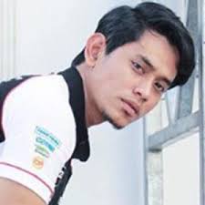 Siti nordiana & khai bahar) bulan bisik padanya benar ku cinta dia satukanlah… satukan rasa. Khai Bahar Bio Family Trivia Famous Birthdays