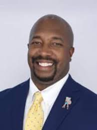 Charles Trumbo's Instagram, Twitter & Facebook