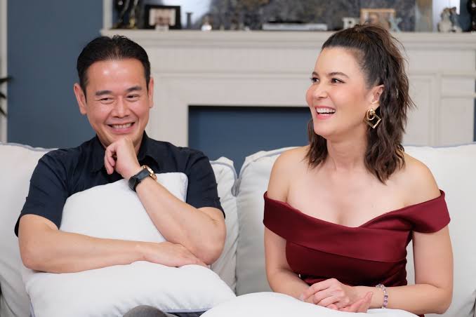 หวานมาก "เป๊ก สัณณ์ชัย" เปิดโหมดคลั่งรักจูบปาก "ธัญญ่า" กลางรายการไปเลย