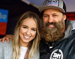 MXA'S WEEKEND NEWS ROUND-UP: RACE PHOTOS GALORE & THE PEOPLE YOU MEET AT  THE RACES