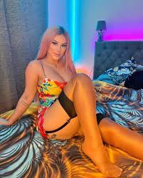 chubby ass clapping - hypnotic rhythm