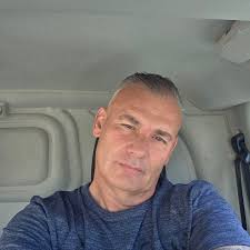 EXO+ Bivvy delivers lightning-fast setup and premium comfort for serious  session anglers🏕️ Designed with 20K waterproof blackout fabric, smart  airflow due to four camo vents, a complete package including storm cap,  groundsheet,