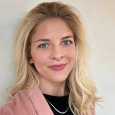 Dr Amy Lunt, PhD chemistry 👩🏻‍🎓🧪✨