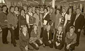 Check spelling or type a new query. Uber Uns Textil Blumenfeld Damen Und Herrenmode