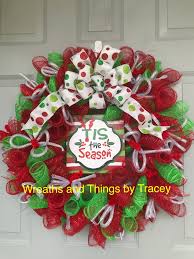 Mesh Xmas Tis The Season 2017 Wreaths And Things By Tracey Inspired By Hometalk Video By Nicks Seasonal Decor Wreaths Christmas Wreaths Seasonal Decor