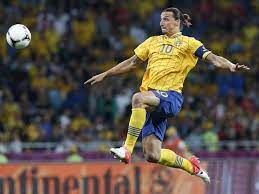 Fiery soccer star zlatan ibrahimovic has captivated fans with his superb skills and outlandish comments. Ibrahimovic Soll Schweden Nach Brasilien Bringen