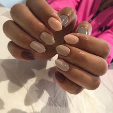 The perfect mirror finish is gorgeous and will remain chip resistant making it … Beau Belle On Twitter Which Nude All Of Them Love Beaubelle Unearthed Unlocked Unmasked Marriedtomauve Shellac Nails Cndworld