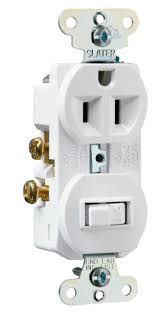 Wire a combination outlet switch for the convenience of having a switch and a receptacle in the the combination outlet switch remedies this disparity. 15a 120 125v Combination Single Pole Switch Single Receptacle White Residential Switches Light Switches And Dimmers Wiring Devices