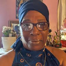 Iya Oyayemi Ogunsina (@iya_oyayemi_) • Instagram photos and videos