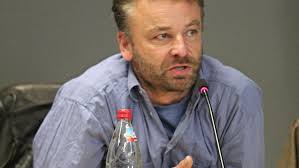 Fraktionswechsel von Paul Wildenauer verursacht Pattsituation mit der SPD