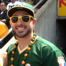 Greg Medina (@Paparonio)