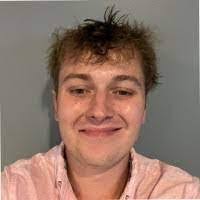 Amanda Chrostowski's Instagram, Twitter & Facebook